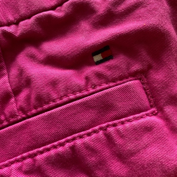 Tommy Hilfiger Women’s Fuchsia Bermuda Shorts - Picture 4 of 5